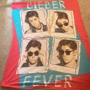 Justin beaber blanket